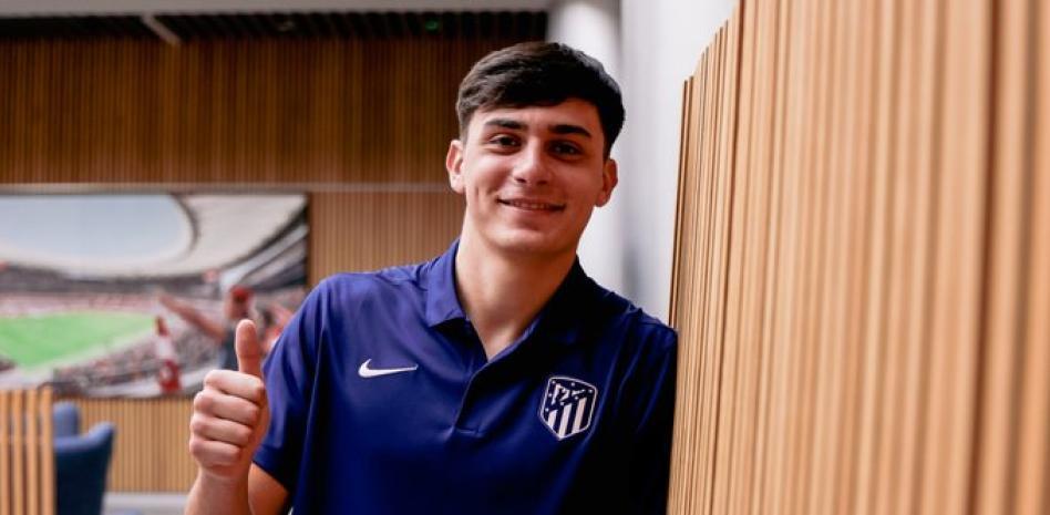 真人视讯官网-世体：巴萨重新关注马竞青训后卫斯皮纳，也在关注亚基罗维奇